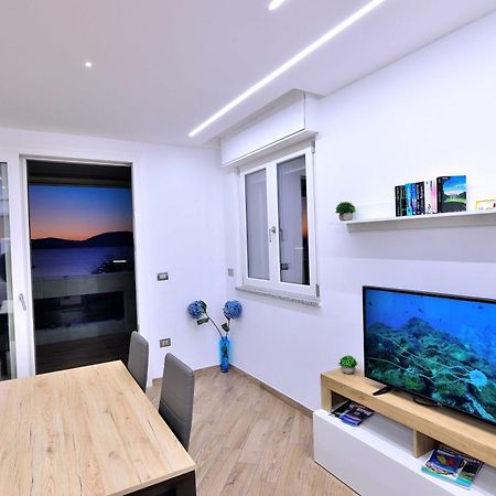 Diamond Garibaldi Apartment อาลเกโร ภายนอก รูปภาพ